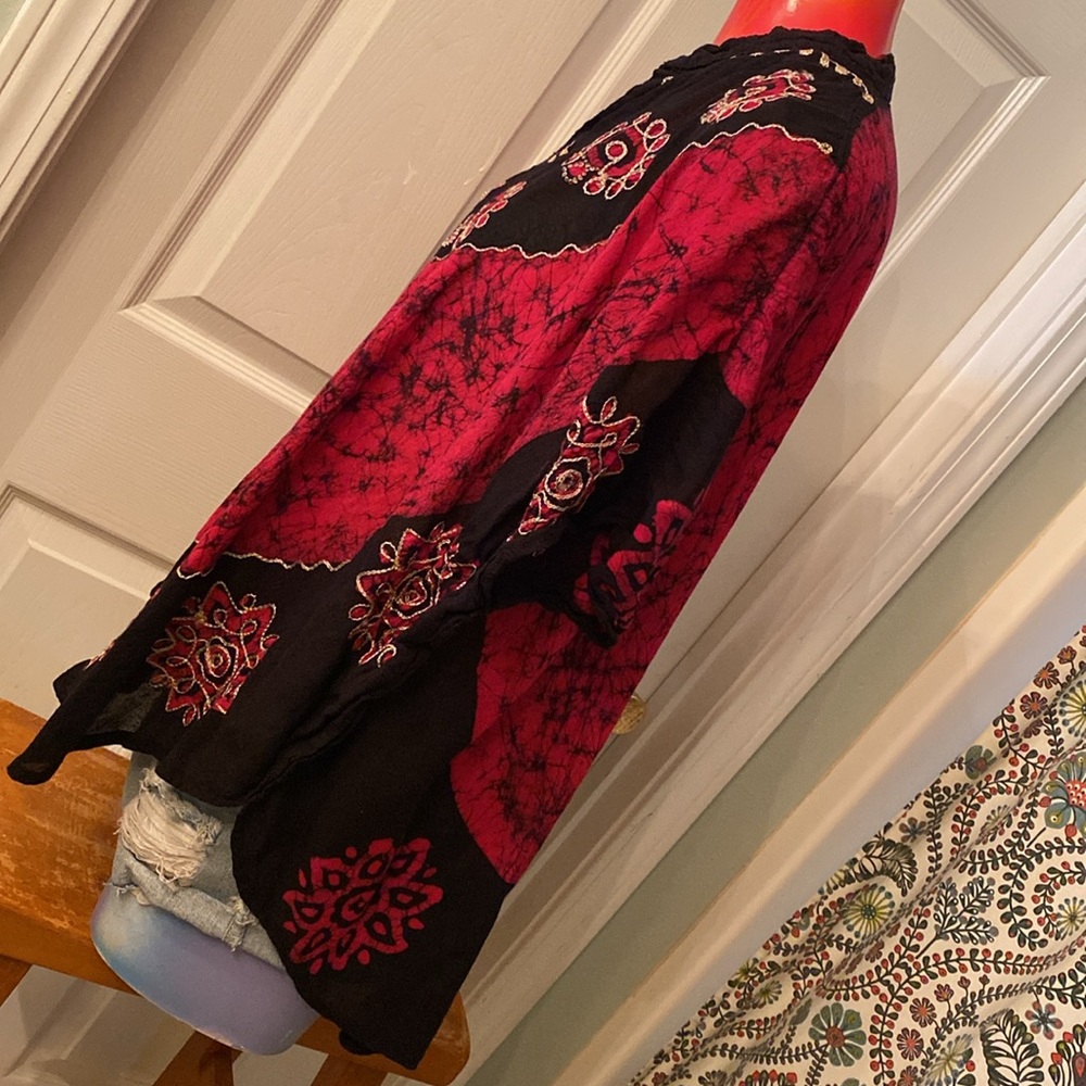 Handmade Embroidered Red and Black Women's Poncho Top - Picture 8 of 11